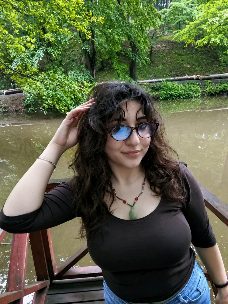 GIF i tukuna ake e Meryyy
