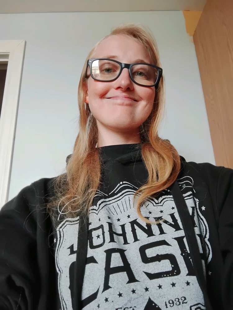 GIF Desarae tərəfindən yükləndi