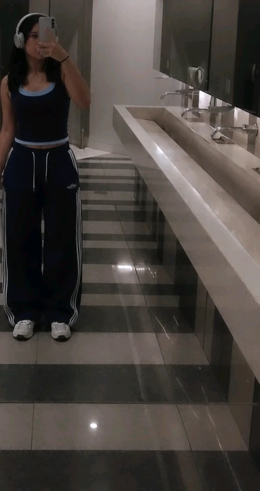 GIF загрузил anna