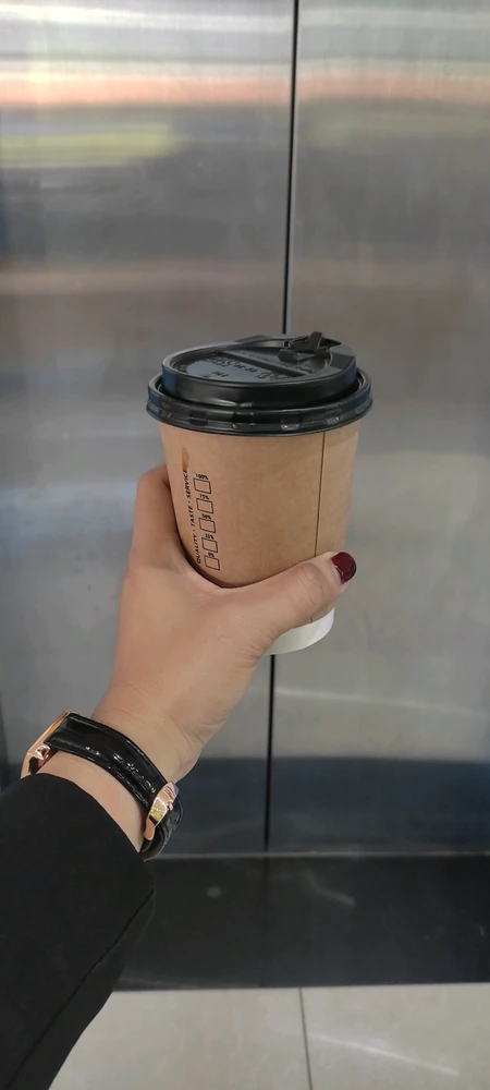 GIF eropgeluede vum yen
