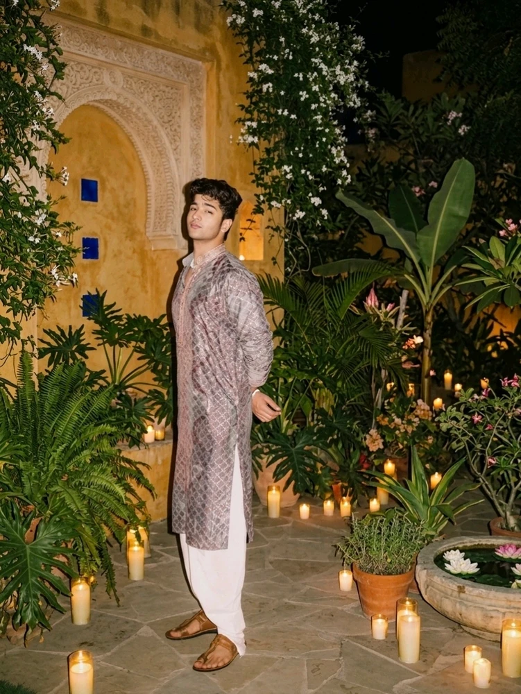 GIF uploaded by Aaditya