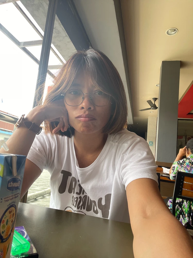 GIF uploaded by Sherly