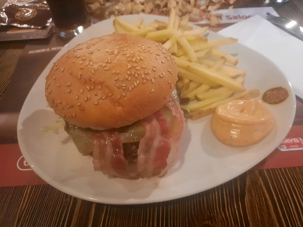 Sofia жүктөгөн сүрөт