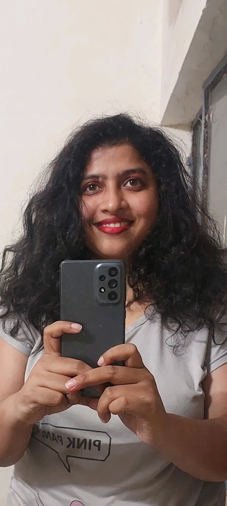 GIF качен от Prachi