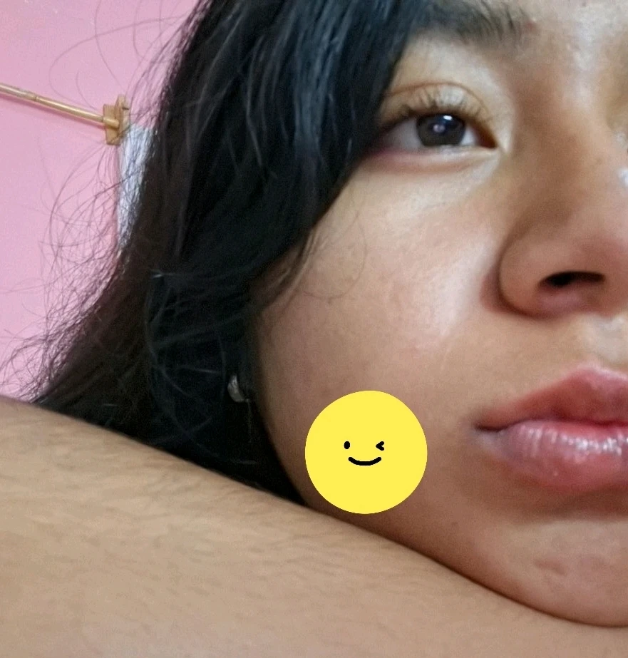 Vale විසින් උඩුගත කළ රූපය