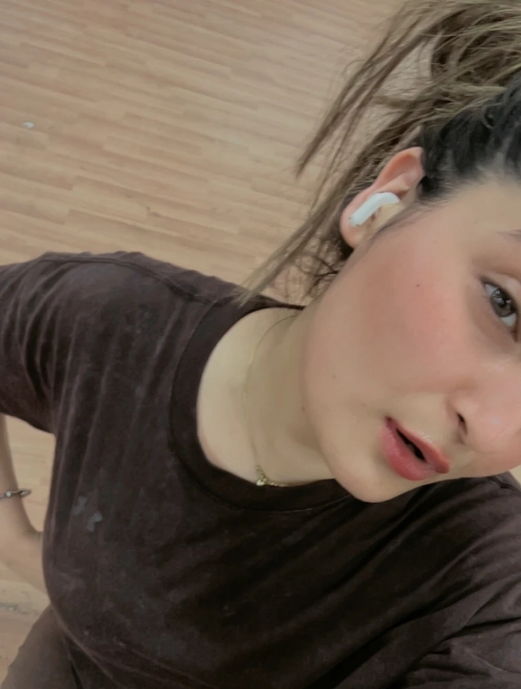 GIF Shradha te mete