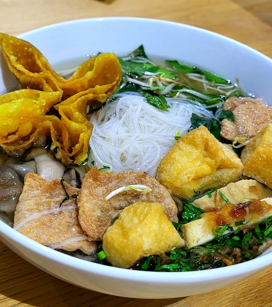 GIF diunggah ku Tofu 🍜🍗🍟