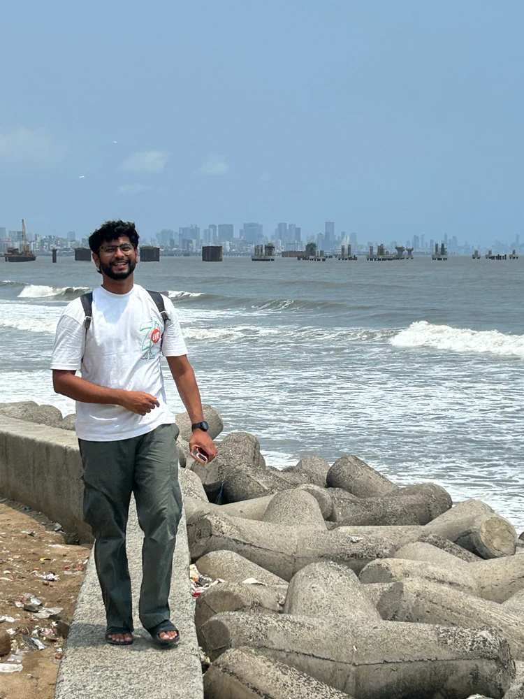 GIF uploaded by Swaraj