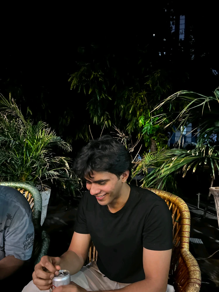 GIF uploaded by P