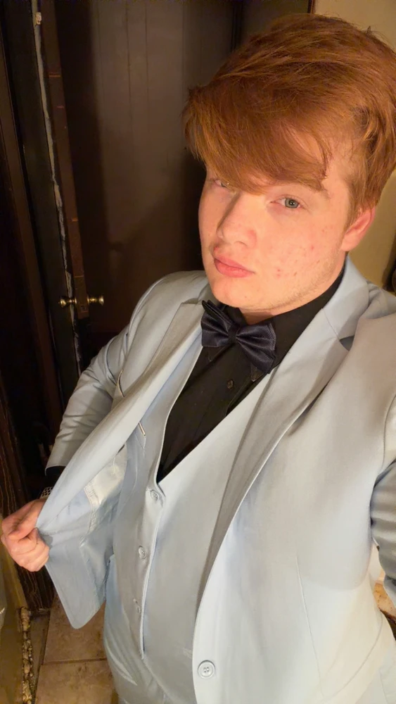 GIF uploaded by Elijah