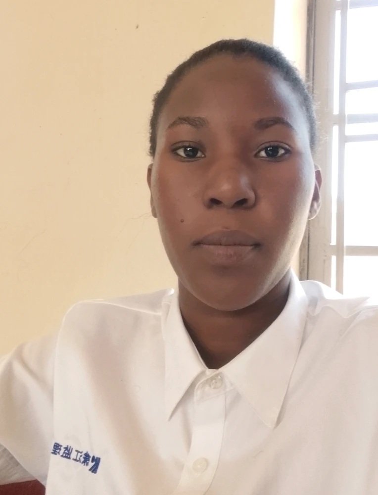 GIF uploaded by Lilyan kaweesi