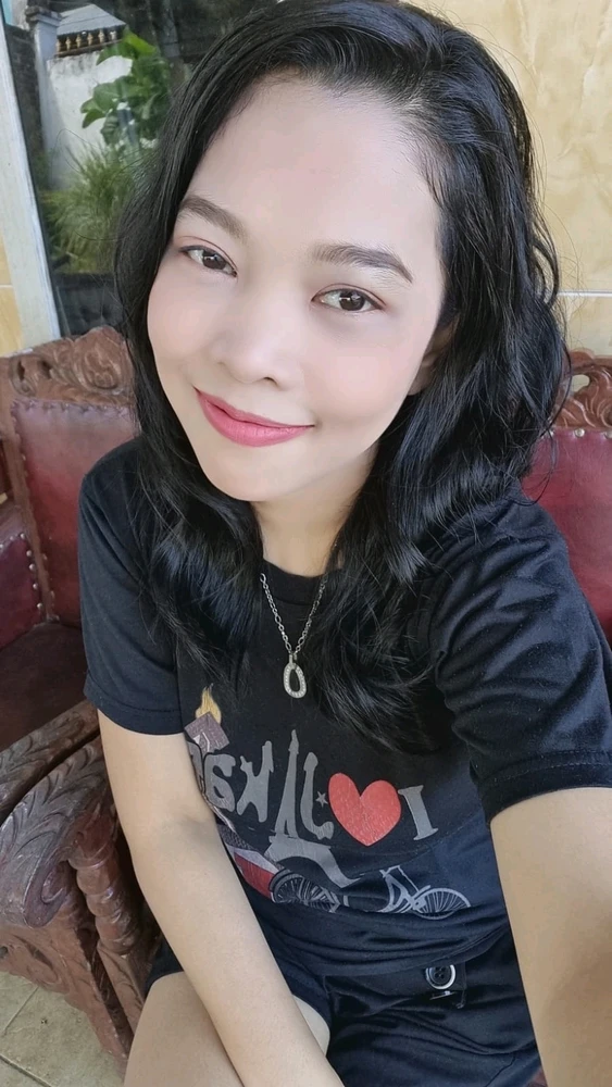 GIF uploaded by Liana