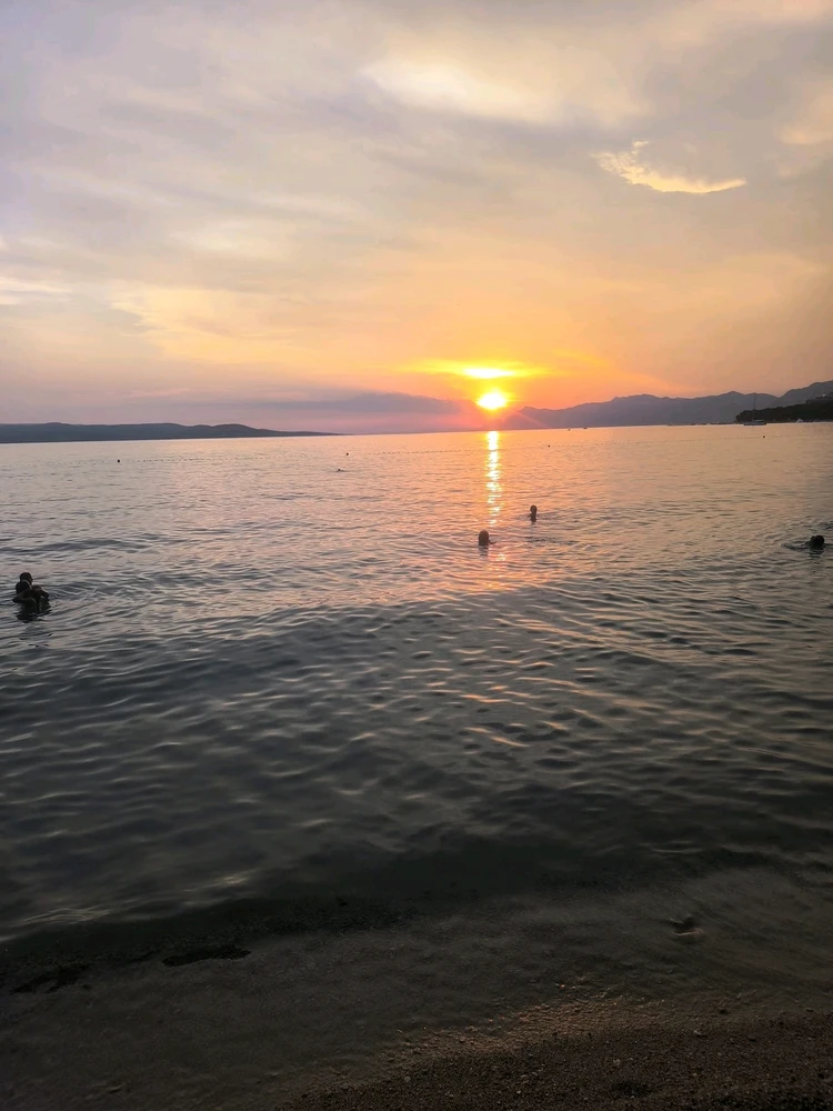 GIF uploaded by Jurica