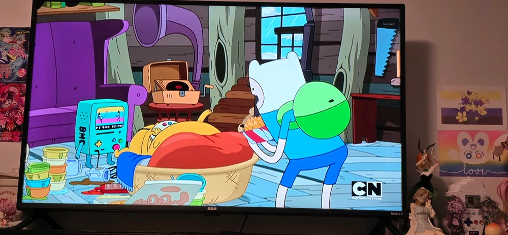 GIF eropgeluede vum Charlie