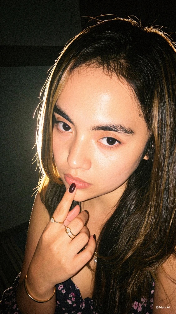 GIF uploaded by Evy