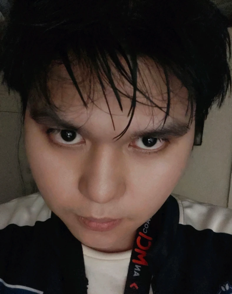 GIF uploaded by LEO