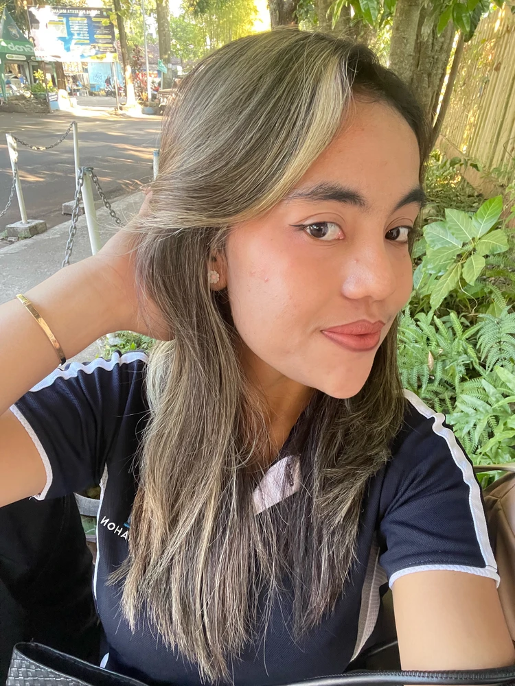 GIF uploaded by Evy