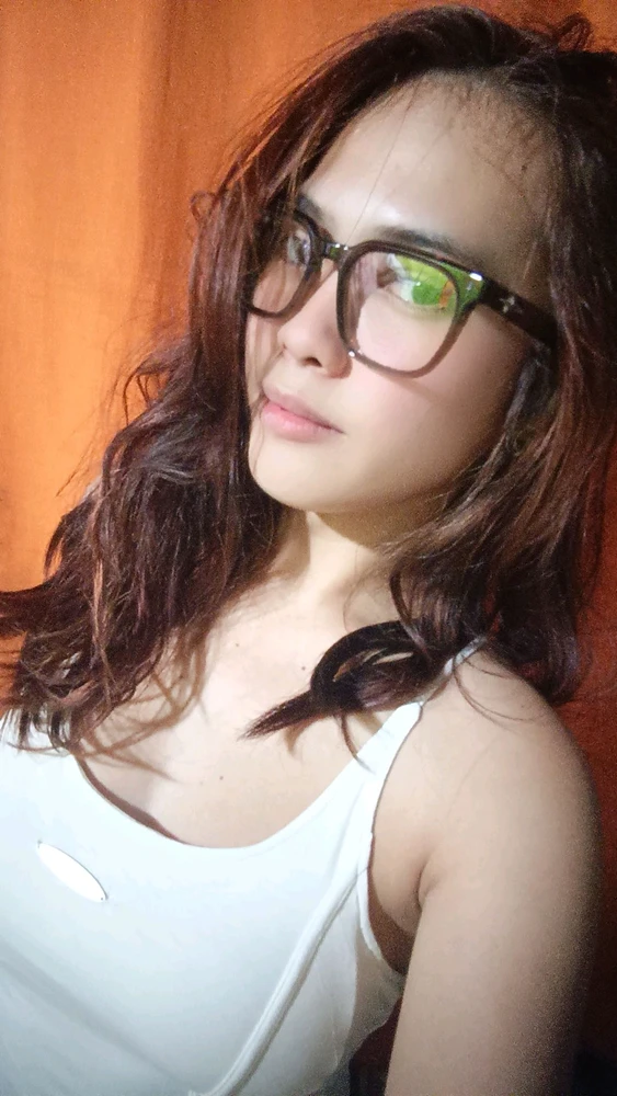 GIF uploaded by Azmin