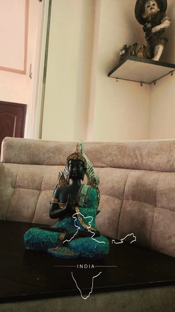 GIF eropgeluede vum NEERAJ