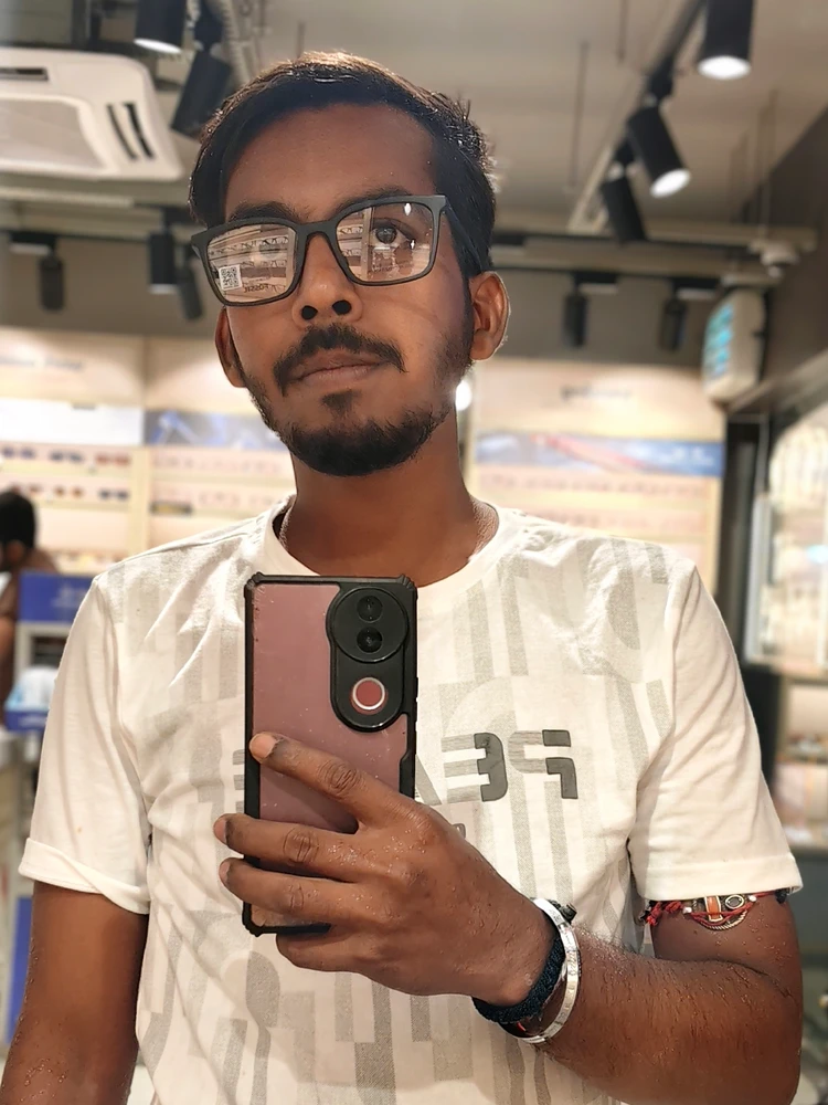 GIF uploaded by Rohit Garai