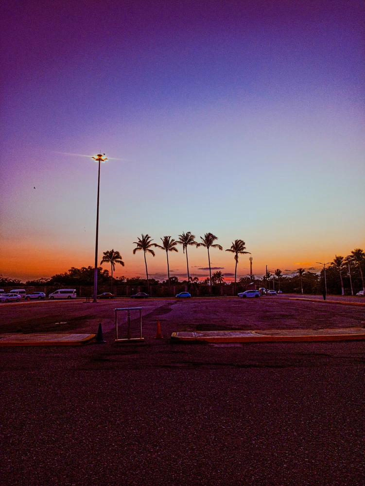 GIF uploaded by Luis Flores