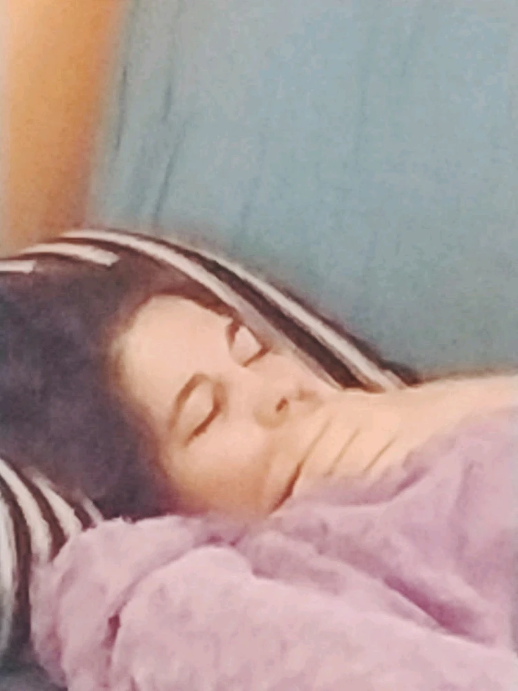 GIF uploaded by Leti