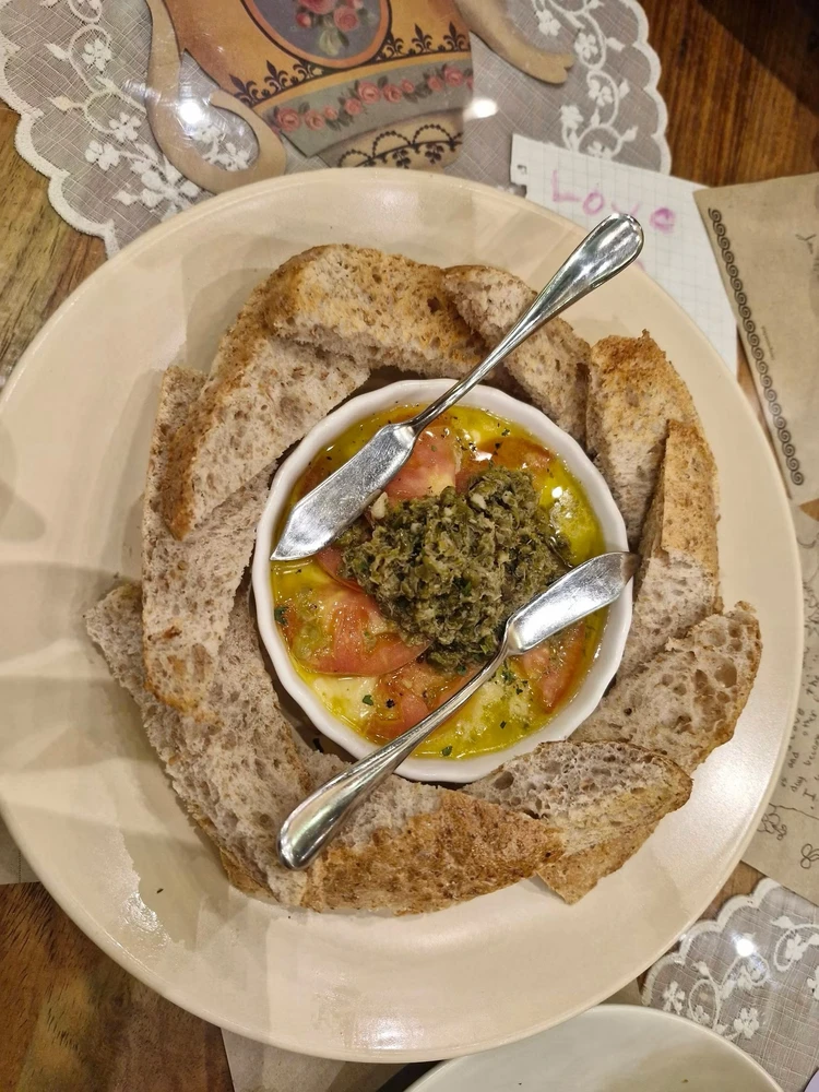 GIF uploaded by Anasha