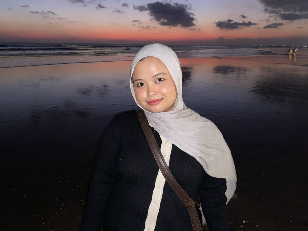 GIF uploaded by mimbar karunia