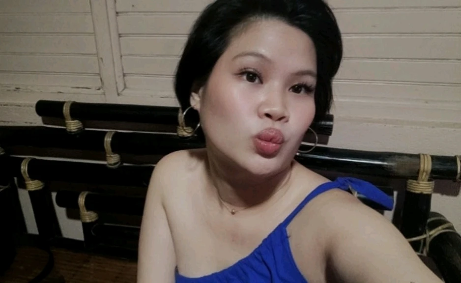 GIF diunggah ku Angel