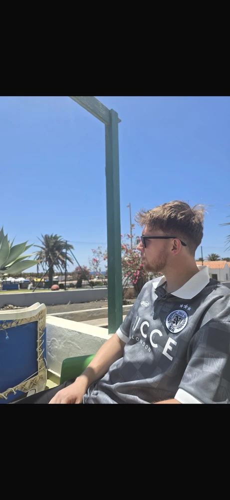 GIF diunggah ku Michael