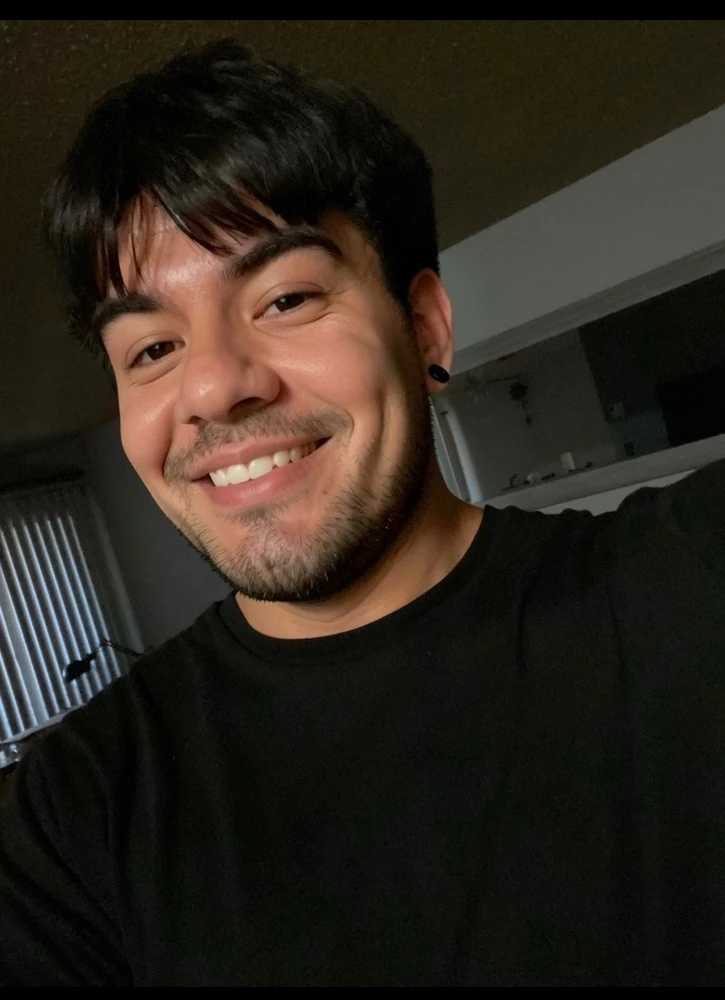 GIF diunggah ku Alex