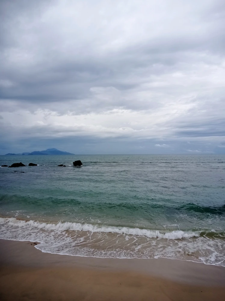 GIF uploaded by Mai