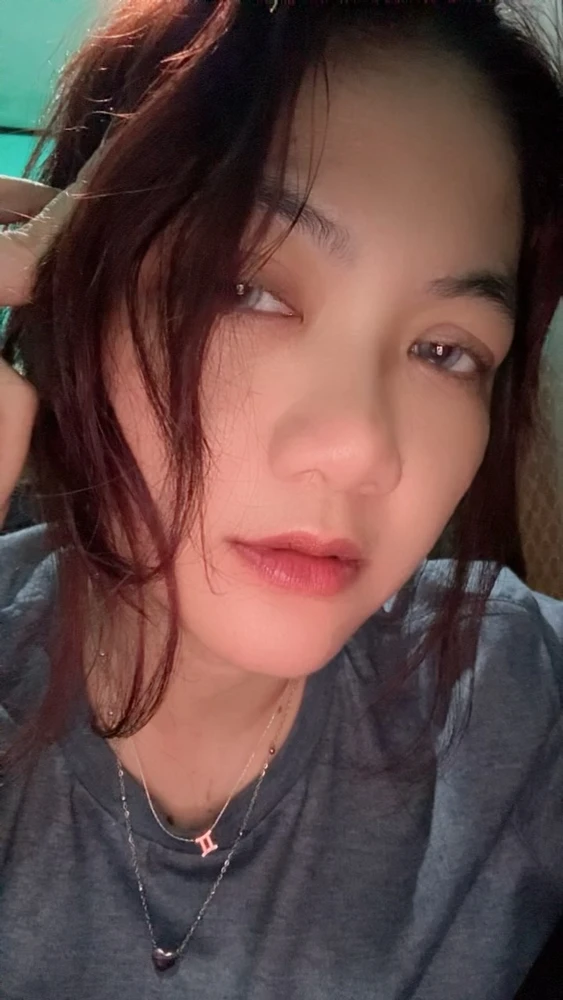 Nuyz پاران اپ لوڊ ڪيل تصوير