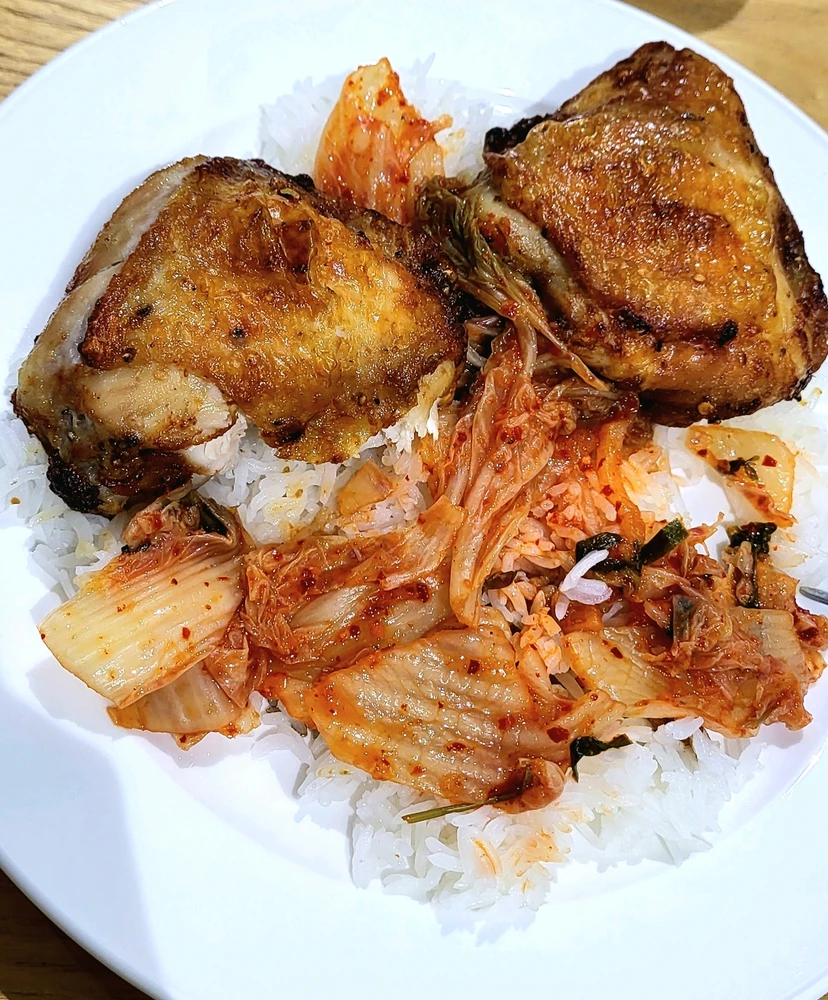 GIF uploaded by Tofu 🍜🍗🍟