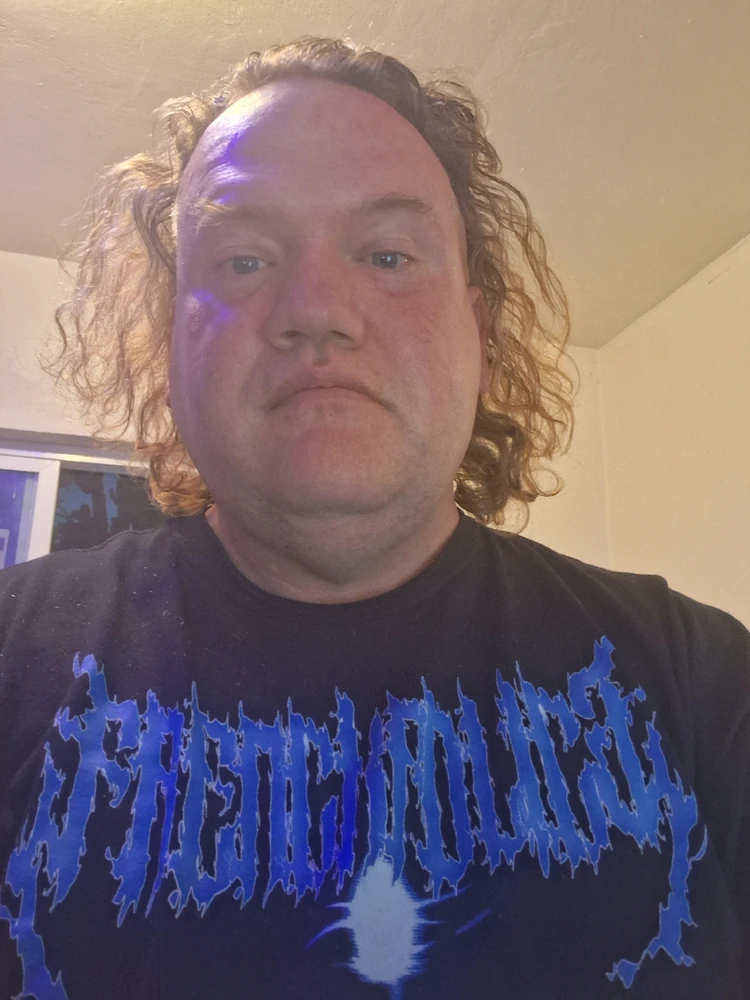 GIF gi-upload ni KRIMZENITE