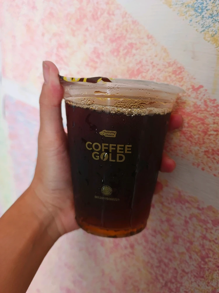 GIF uploaded by Coffiwine