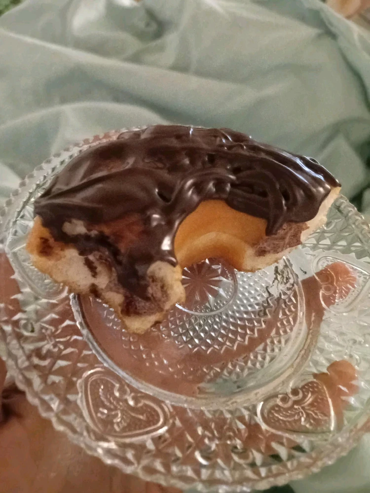 GIF uploaded by Su'