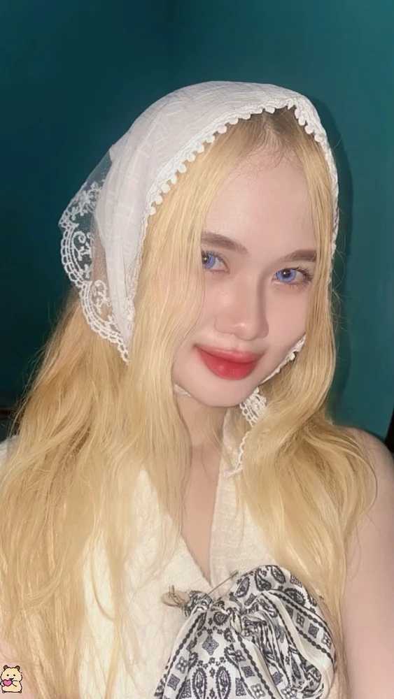 Asya tərəfindən yüklənən şəkil