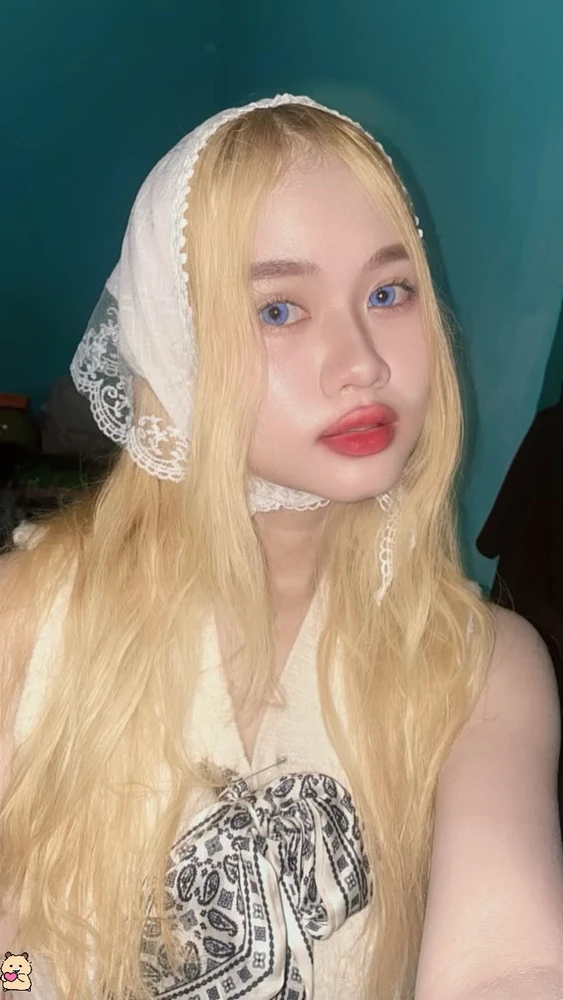 Asya tərəfindən yüklənən şəkil