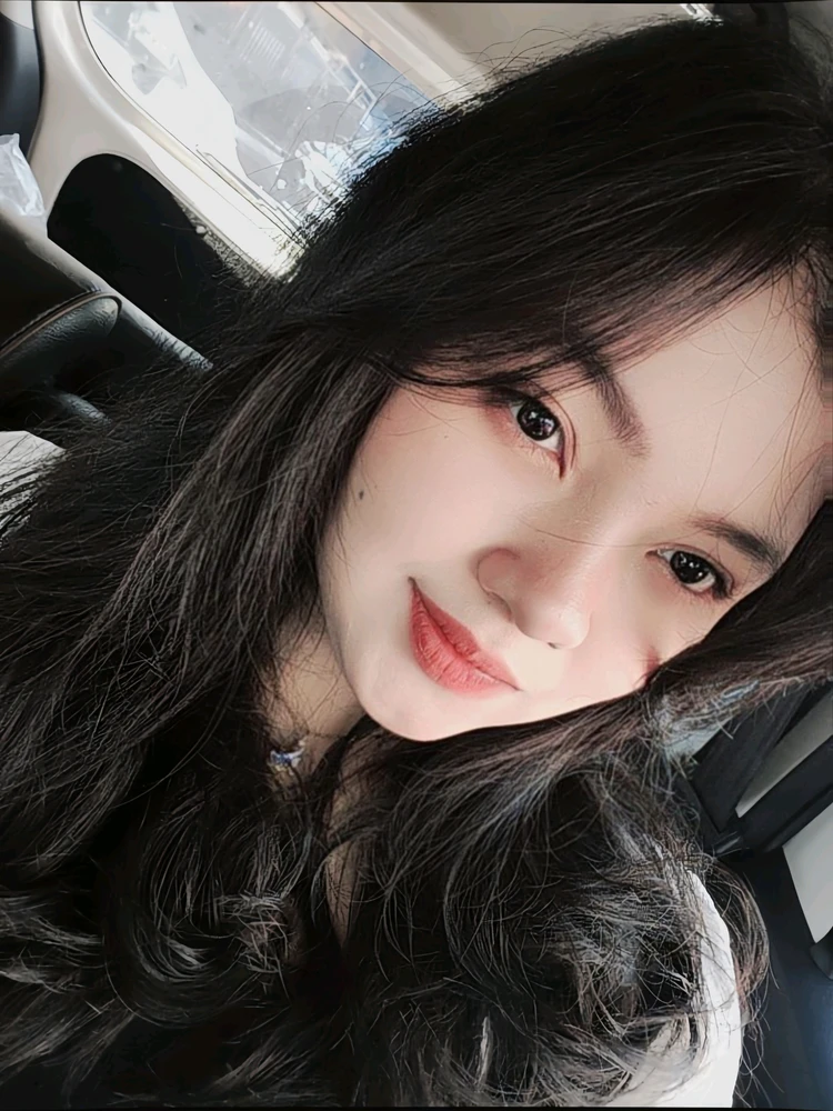 GIF uploaded by Ling