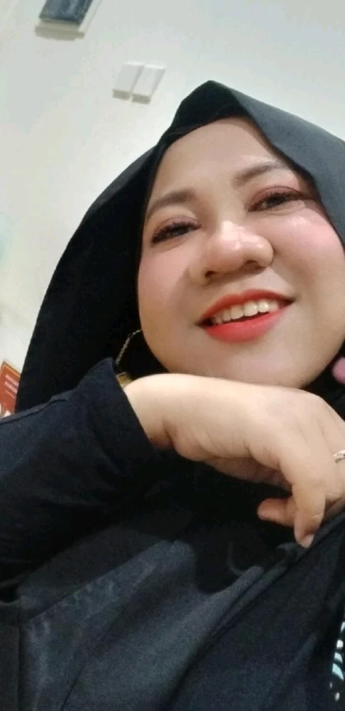 GIF uploaded by Gita