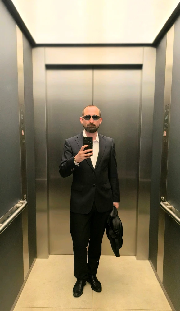 GIF eropgeluede vum Garret (Andreas)