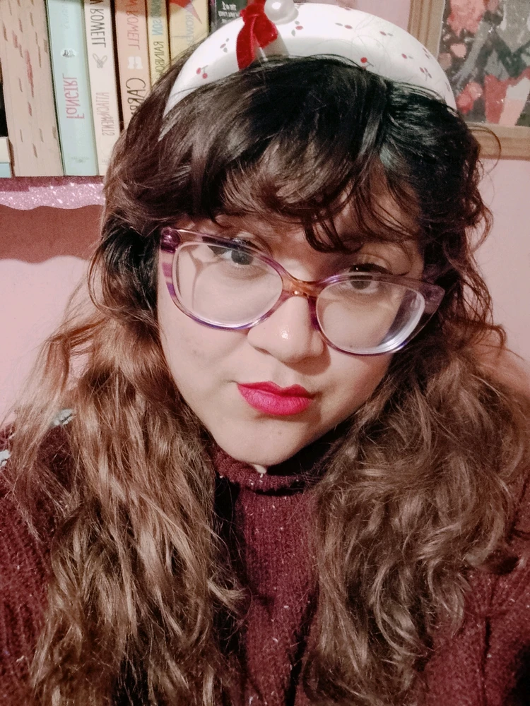 GIF uploaded by Camila