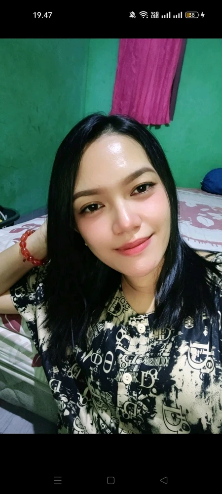 GIF uploaded by Fitri