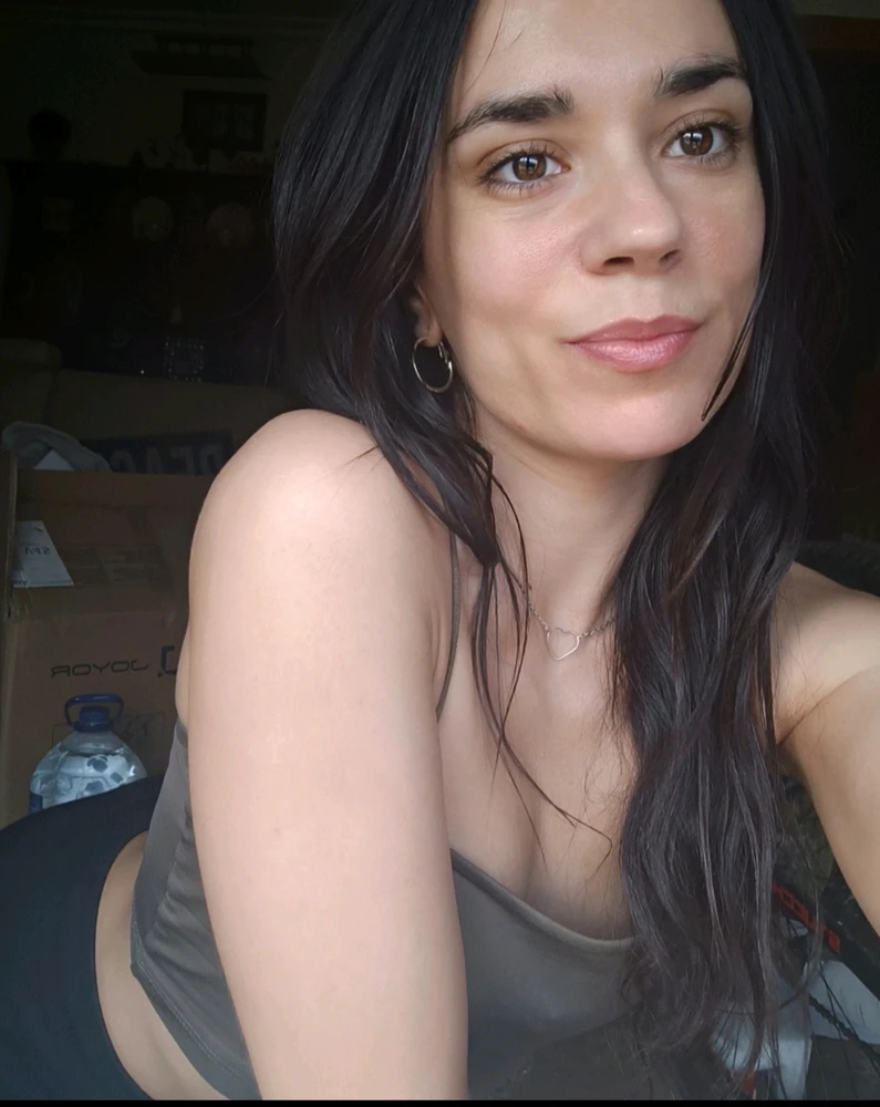 GIF uploaded by Victoria