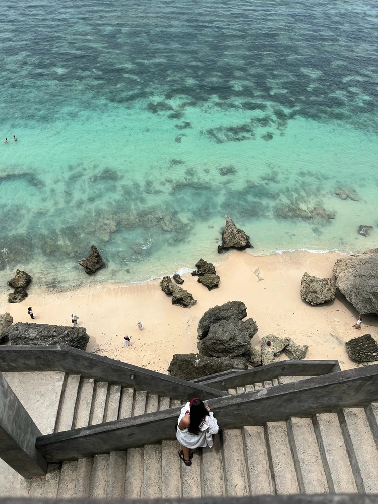 GIF uploaded by Cendhol