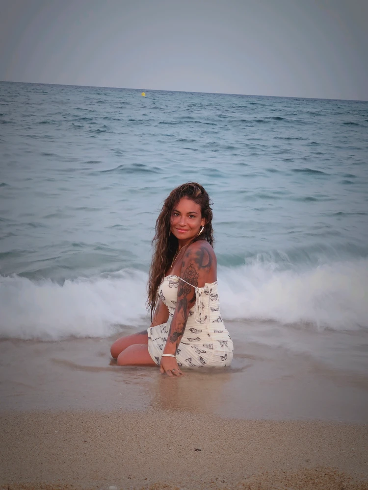 GIF uploaded by She
