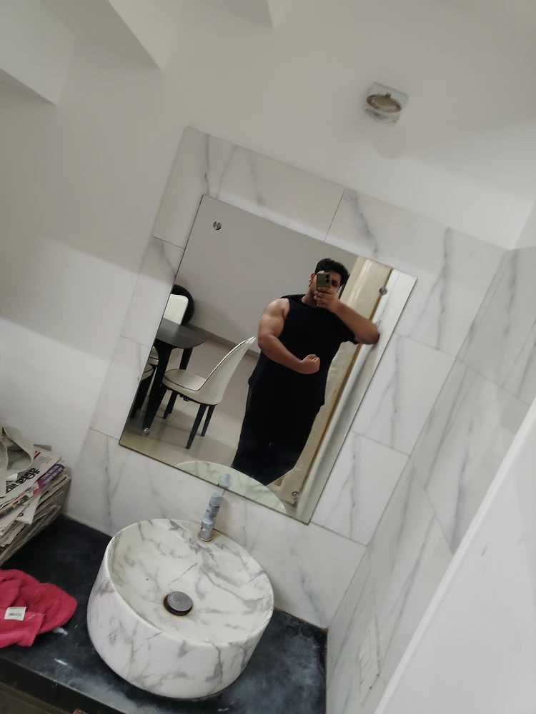 GIF diunggah oleh Aditya