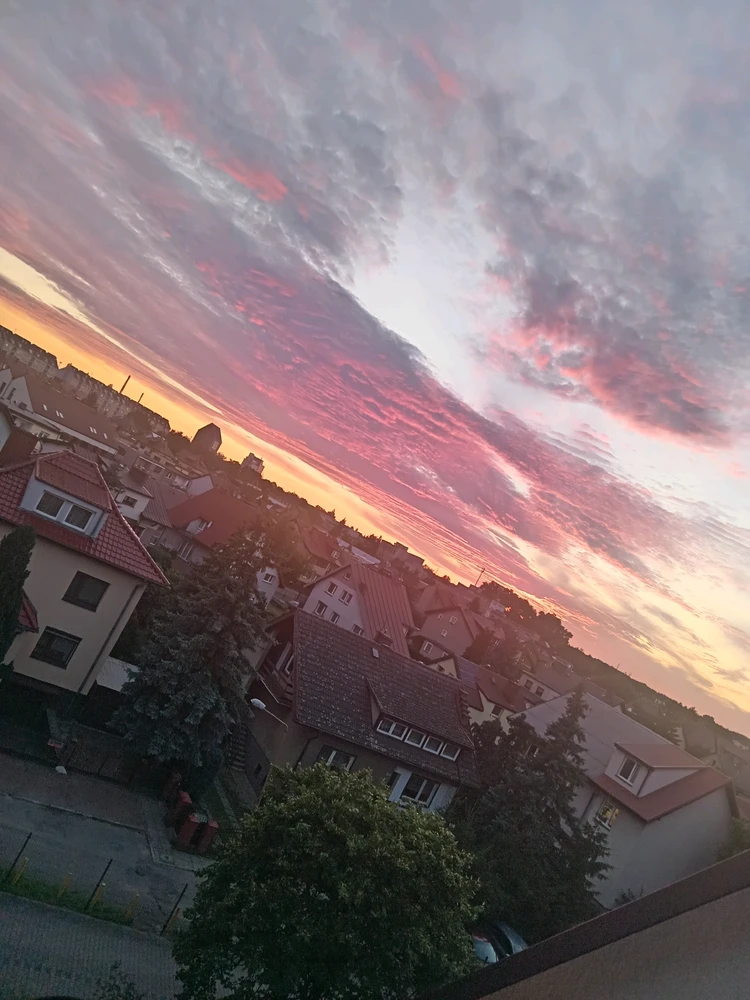 GIF uploaded by Jhonatan