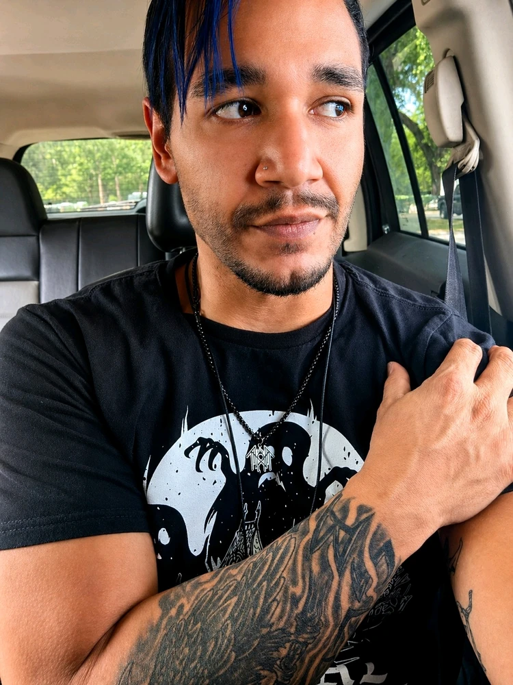 GIF diunggah ku Alex